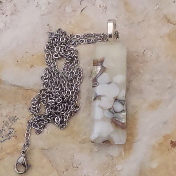 Fused Glass Cream Reactive Pendant Wholesale