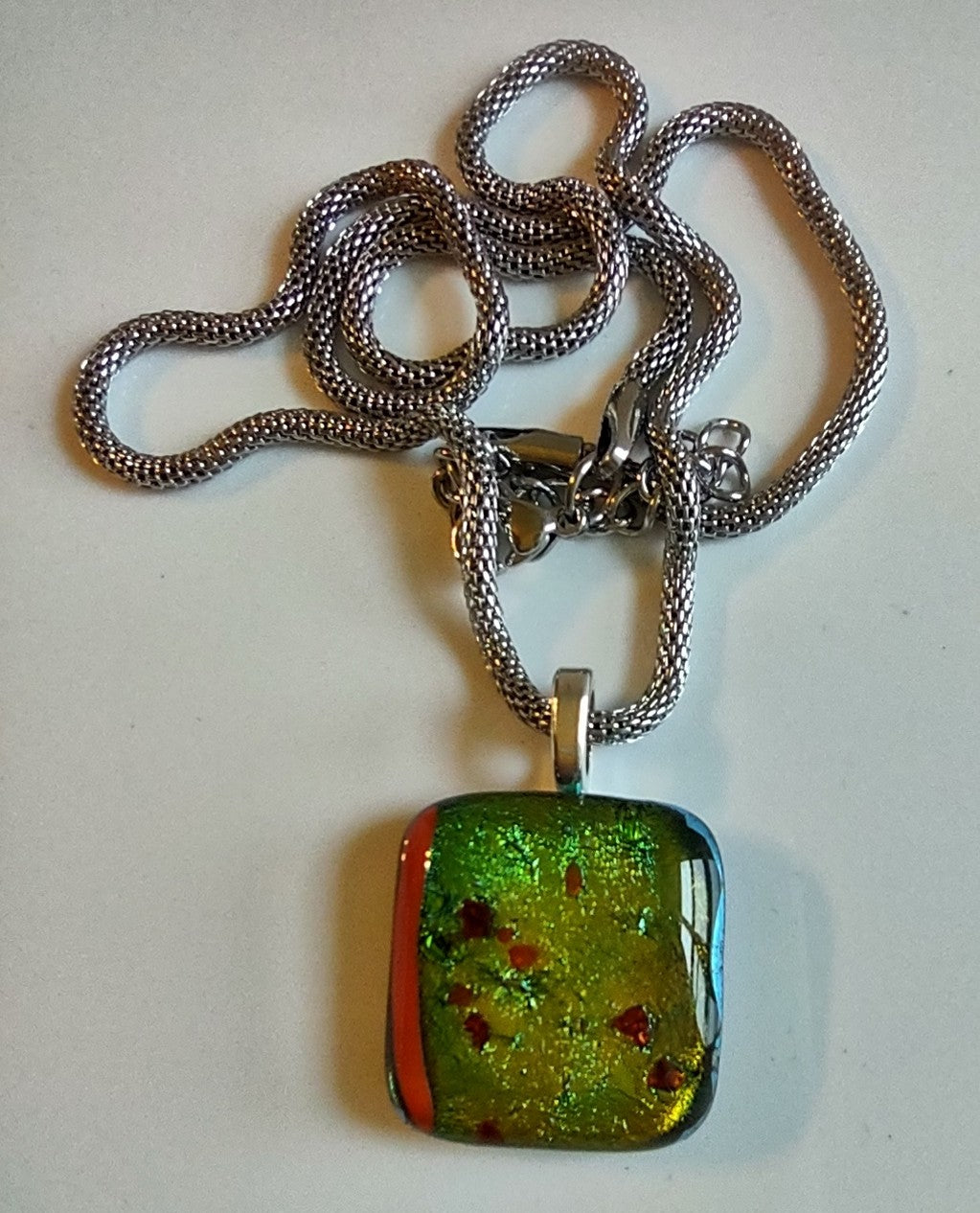 Green and Red Dichroic Square Pendant with Mesh Chain